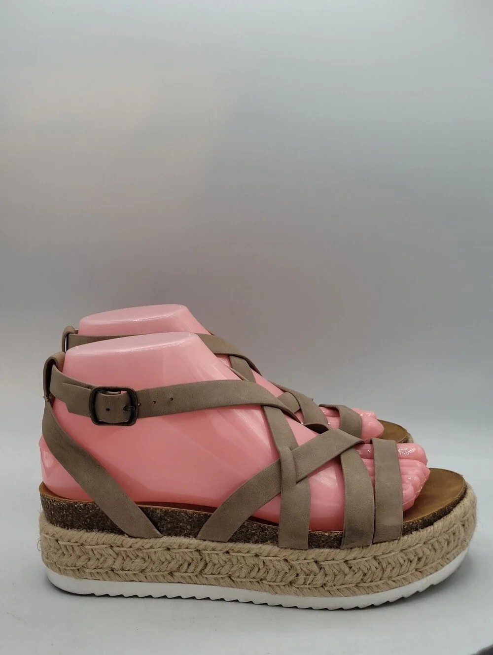 Soda Topic Espadrille 2